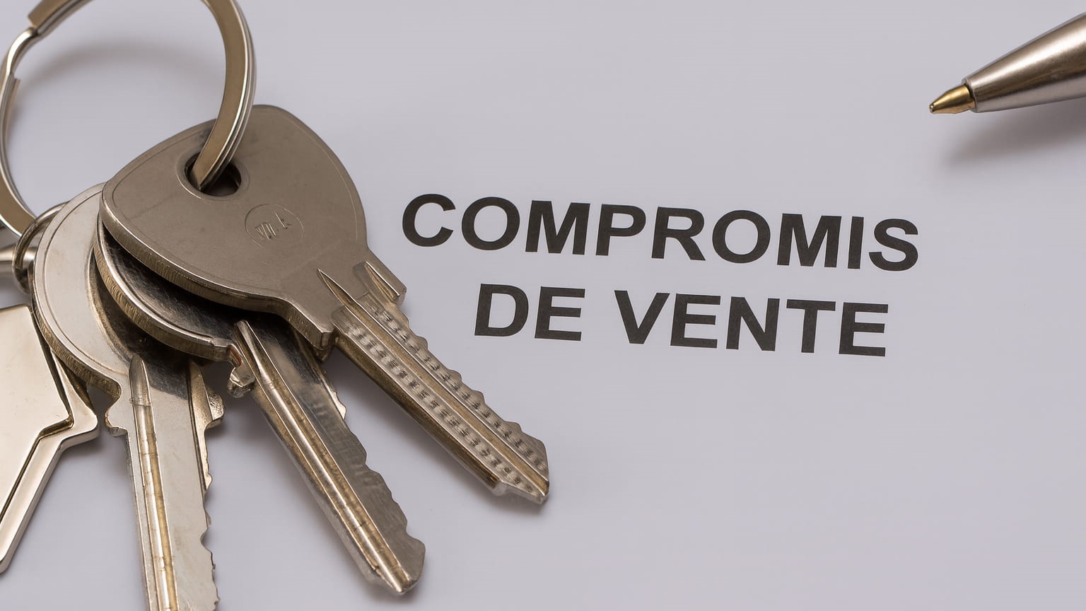 Que doit contenir un compromis de vente immobilier ?